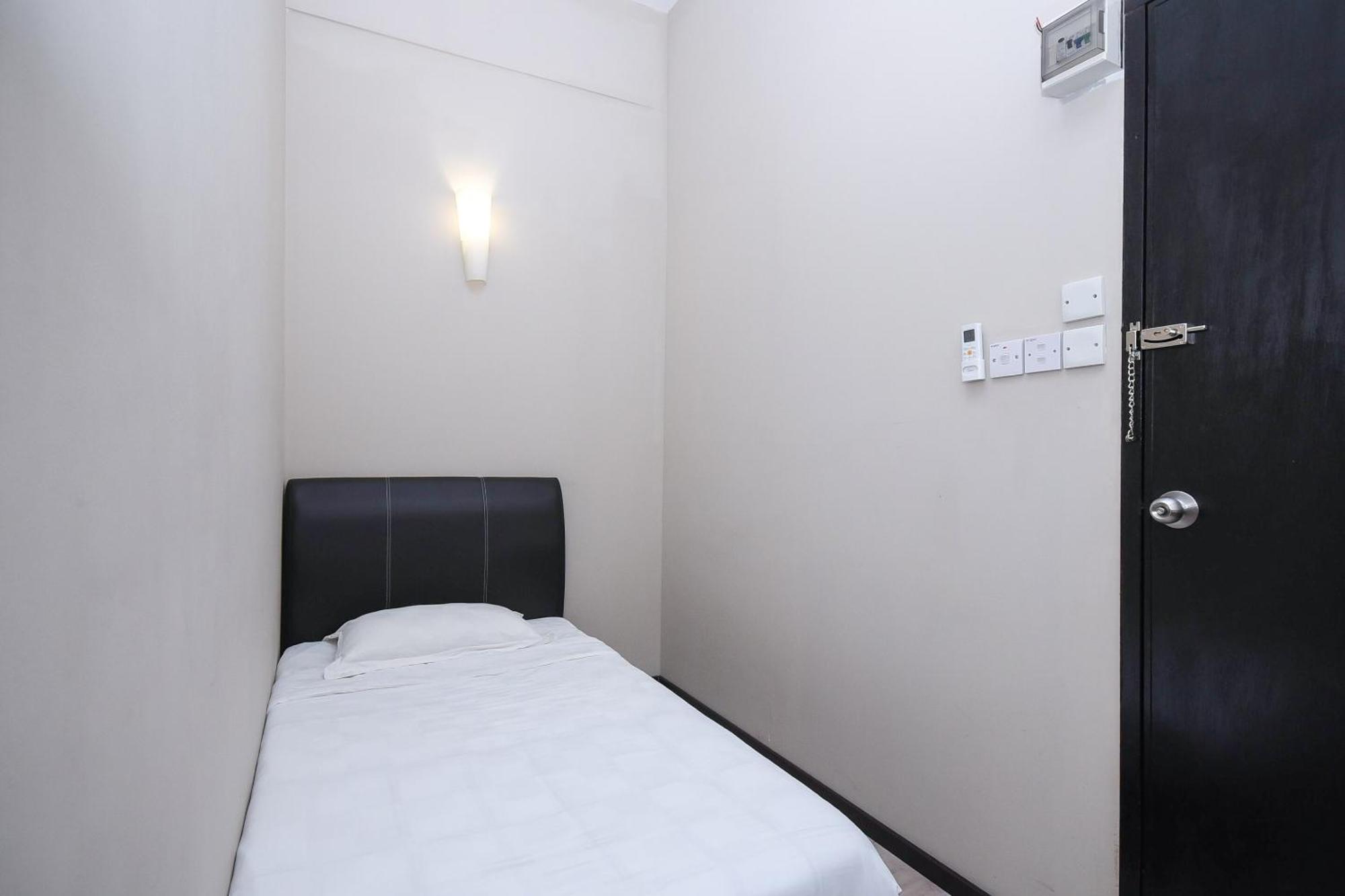Spot On 89838 Lm Residence Miri Ngoại thất bức ảnh