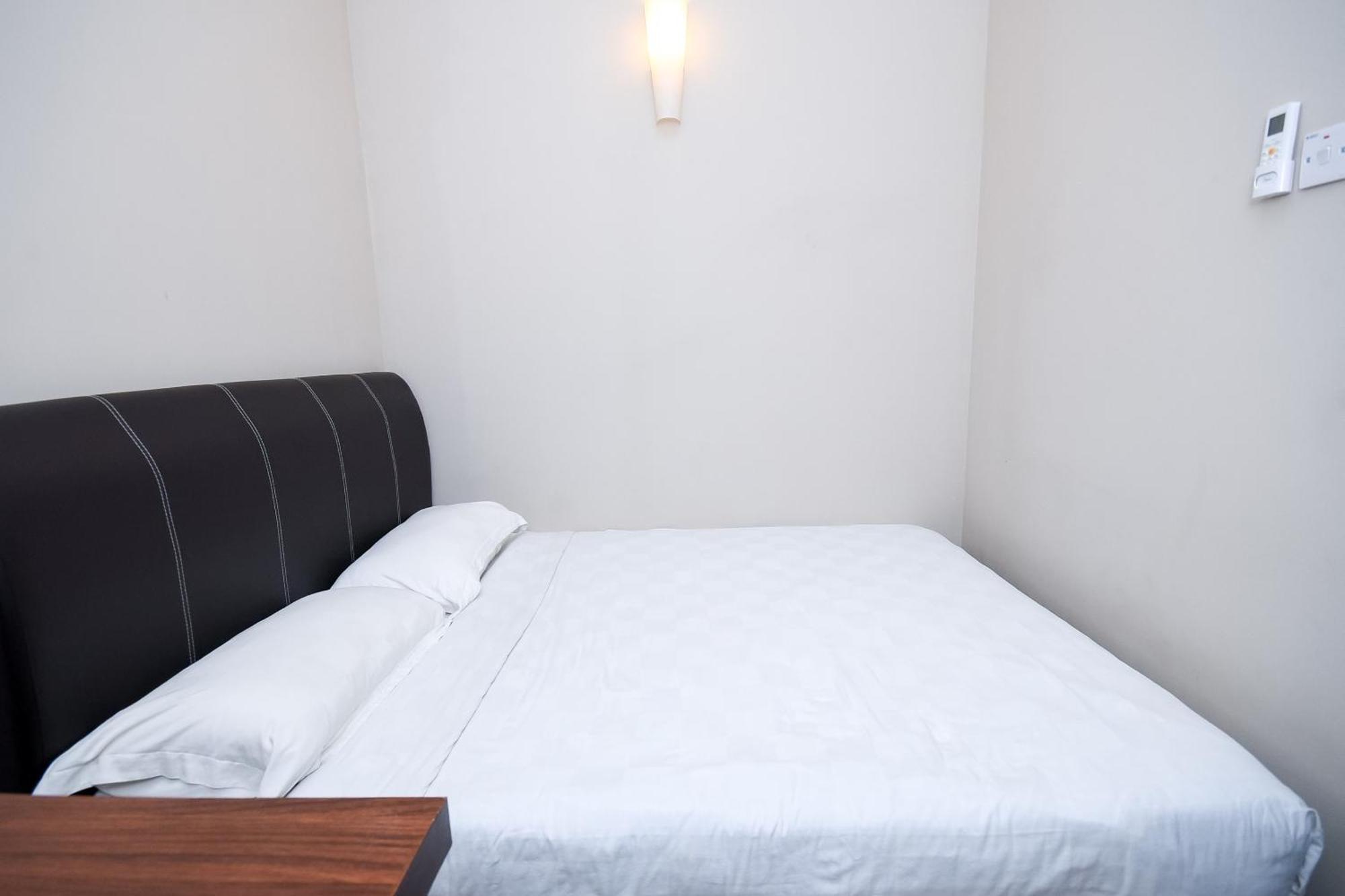 Spot On 89838 Lm Residence Miri Ngoại thất bức ảnh