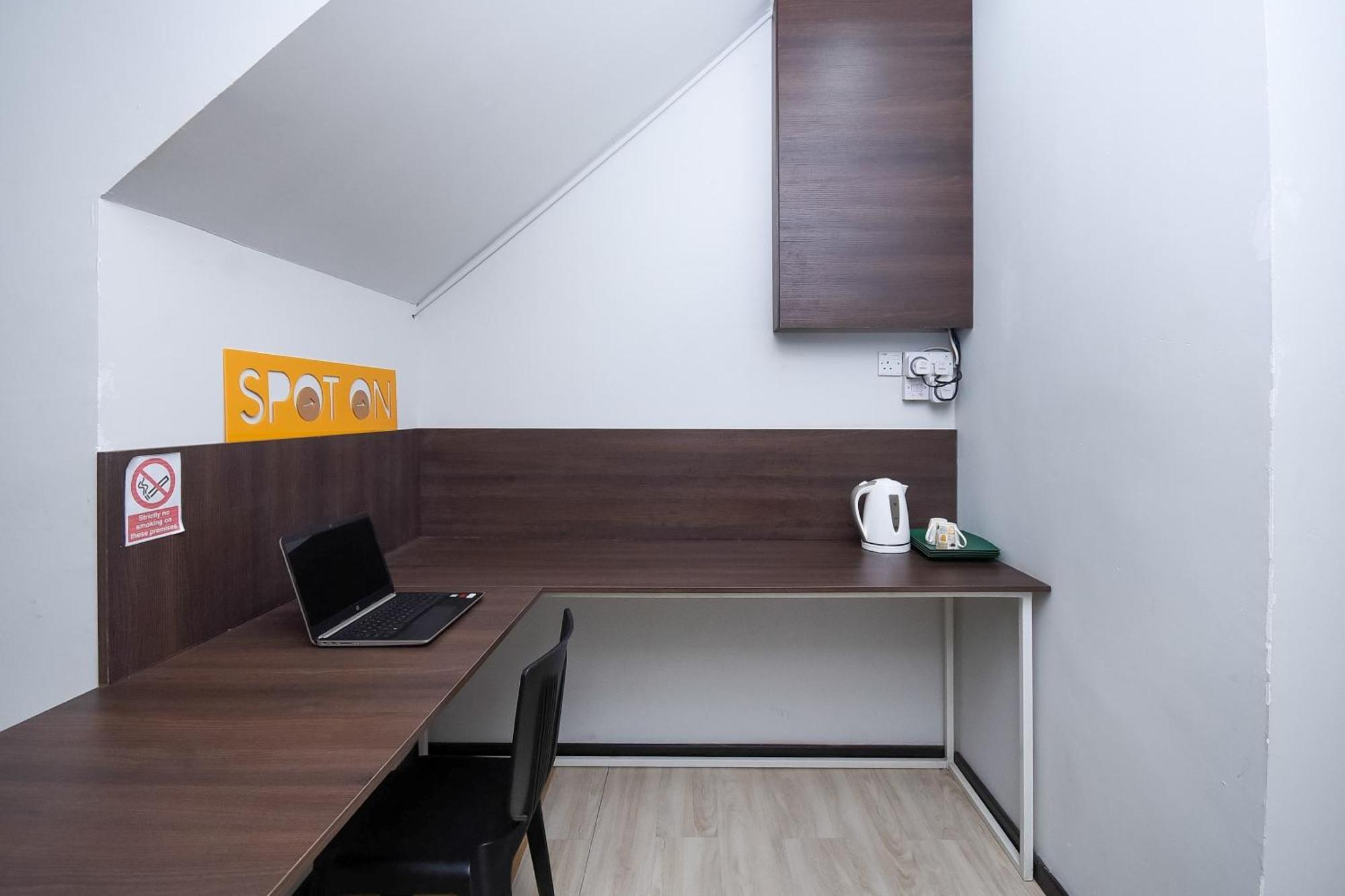 Spot On 89838 Lm Residence Miri Ngoại thất bức ảnh